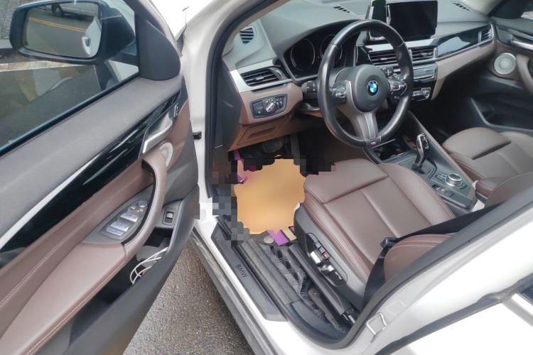 Used BMW X1 2021 Restyled sDrive25Li Leading Edition Driver Seat