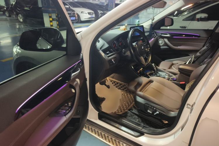 Used BMW X1 2021 sDrive20Li Premium Edition Driver Seat
