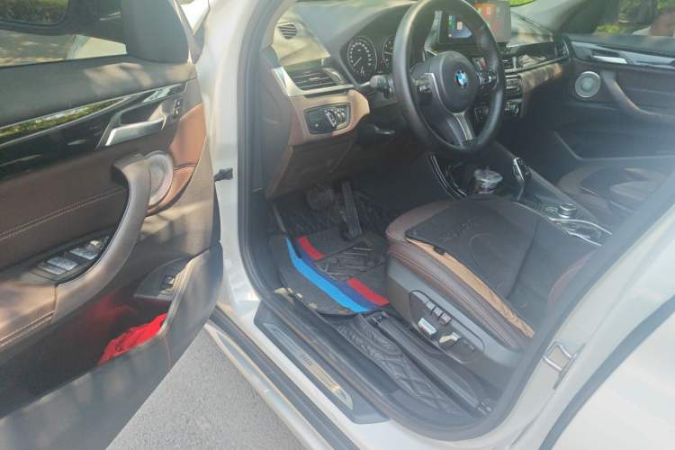 Used BMW X1 2021 sDrive20Li Premium Edition Driver Seat