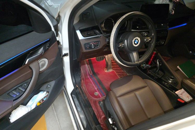 Used BMW X1 2021 sDrive20Li Premium Edition Driver Seat