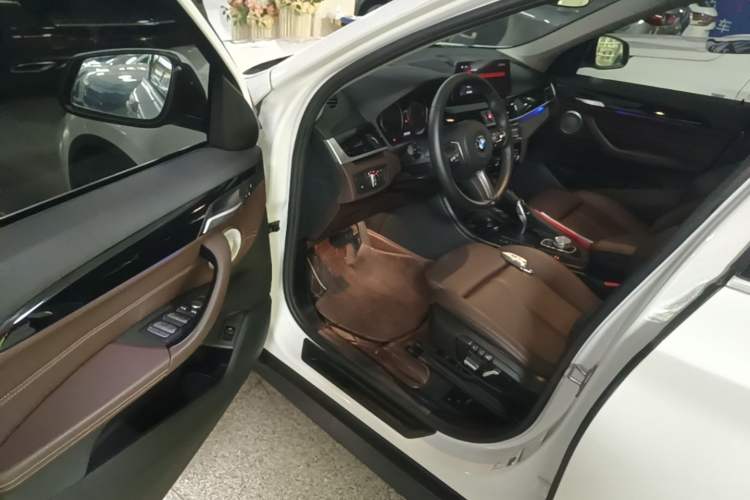 Used BMW X1 2021 sDrive25Li Leading Model Driver Seat