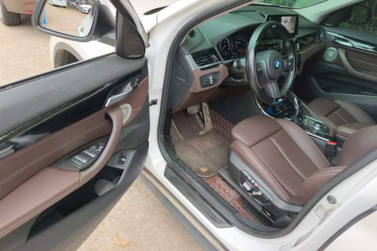 Used BMW X1 2021 Restyled sDrive25Li Leading Edition Driver Seat