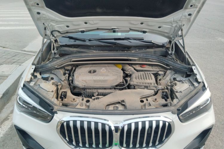 Used BMW X1 2021 sDrive20Li Fashion Model Engine Bay