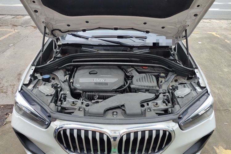 Used BMW X1 2021 sDrive20Li Fashion Model Engine Bay