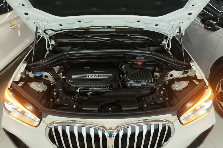 Used BMW X1 2021 sDrive20Li Premium Edition Engine Bay