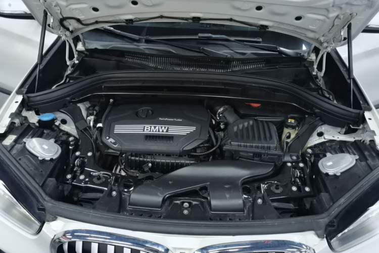 Used BMW X1 2021 sDrive20Li Premium Edition Engine Bay