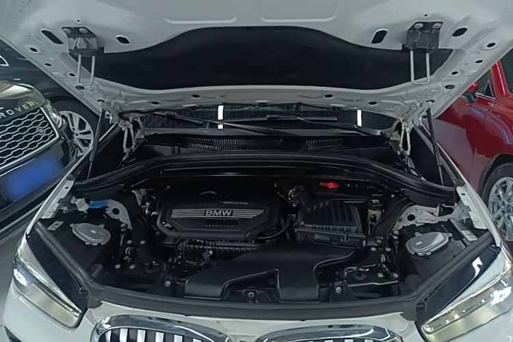 Used BMW X1 2021 sDrive20Li Fashion Model Engine Bay