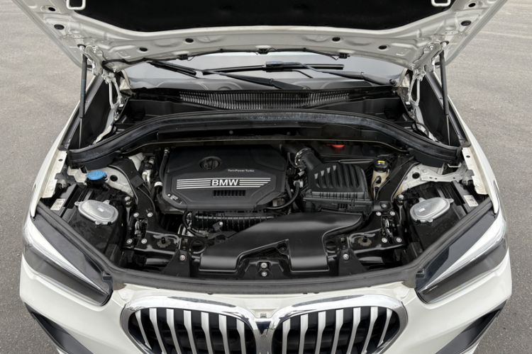 Used BMW X1 2021 Restyled sDrive20Li Fashion Version Engine Bay