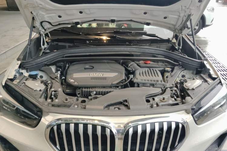 Used BMW X1 2021 sDrive20Li Premium Edition Engine Bay