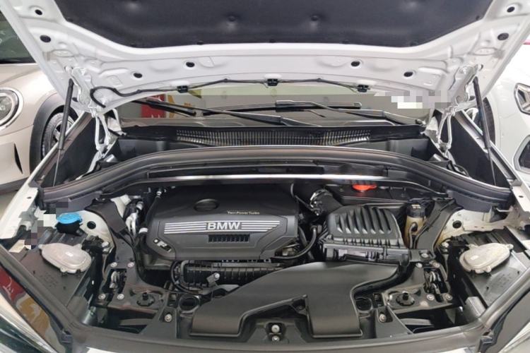 Used BMW X1 2021 sDrive20Li Fashion Model Engine Bay