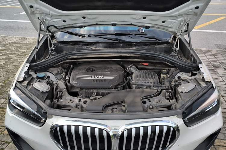 Used BMW X1 2021 Restyled sDrive20Li Fashion Version Engine Bay