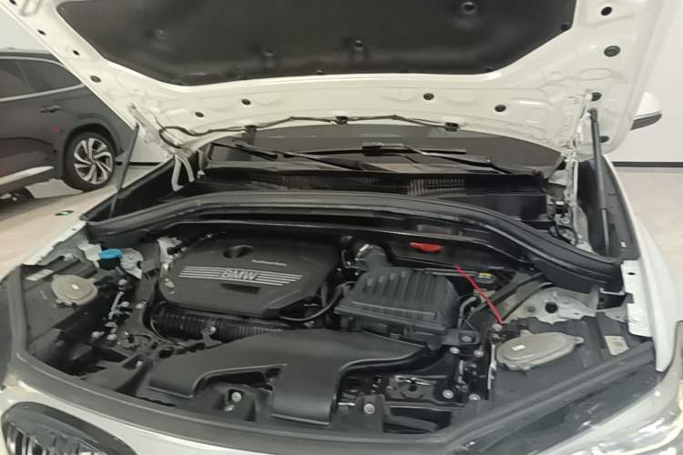Used BMW X1 2021 sDrive25Li Leading Model Engine Bay