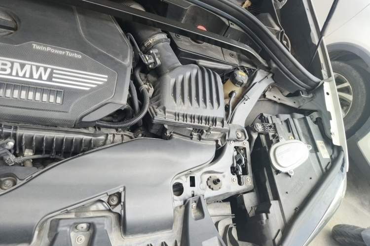 Used BMW X1 2021 sDrive20Li Fashion Model Engine Bay Left