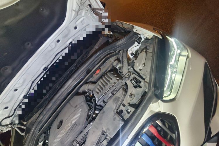 Used BMW X1 2021 sDrive20Li Premium Edition Engine Bay Left