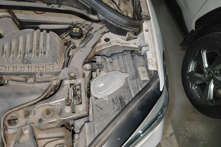 Used BMW X1 2021 Restyled sDrive20Li Premium Edition Engine Bay Left