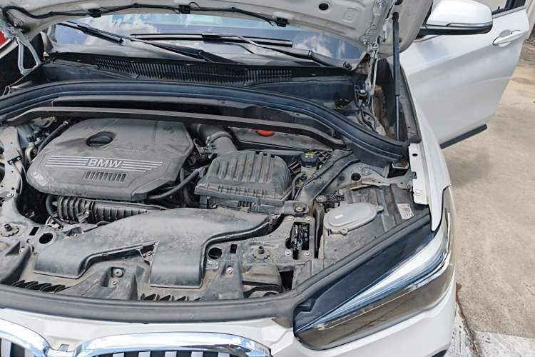 Used BMW X1 2021 sDrive20Li Fashion Model Engine Bay Left