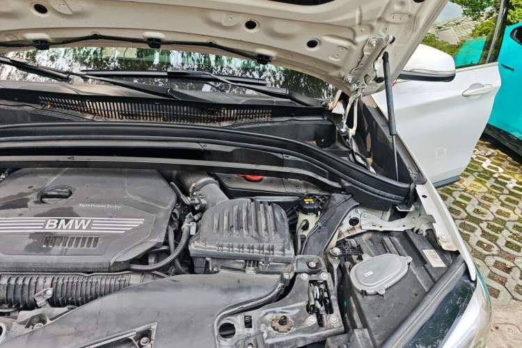 Used BMW X1 2021 sDrive25Li Leading Model Engine Bay Left