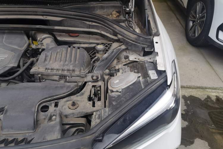 Used BMW X1 2021 Restyled sDrive25Li Leading Edition Engine Bay Left