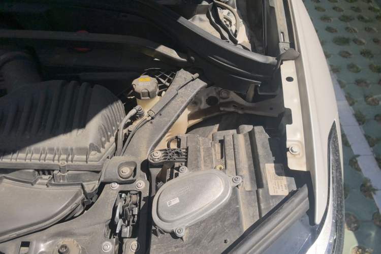 Used BMW X1 2021 Restyled sDrive20Li Premium Edition Engine Bay Left
