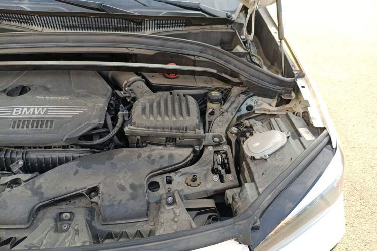 Used BMW X1 2021 Restyled sDrive20Li Fashion Version Engine Bay Left