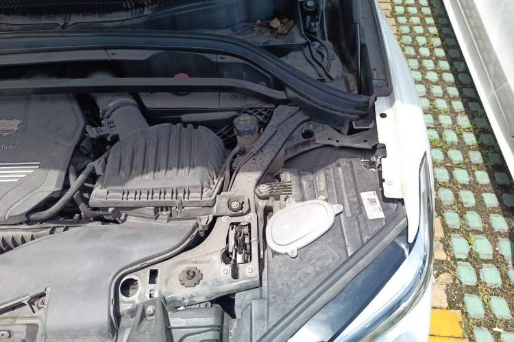 Used BMW X1 2021 sDrive20Li Premium Edition Engine Bay Left