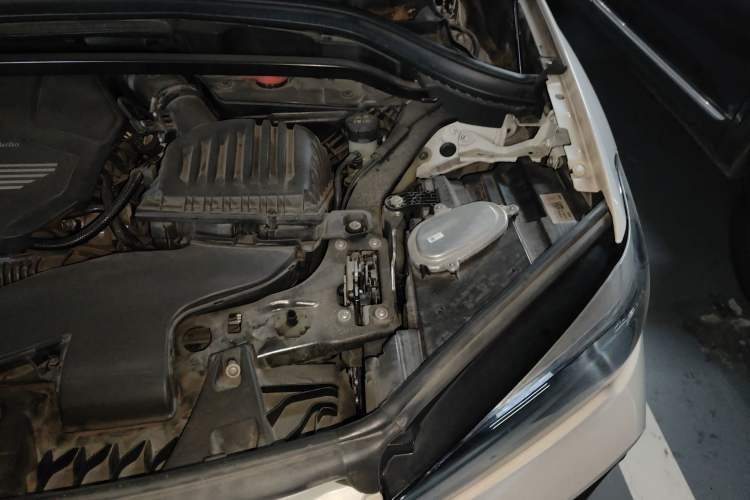 Used BMW X1 2021 sDrive25Li Leading Model Engine Bay Left