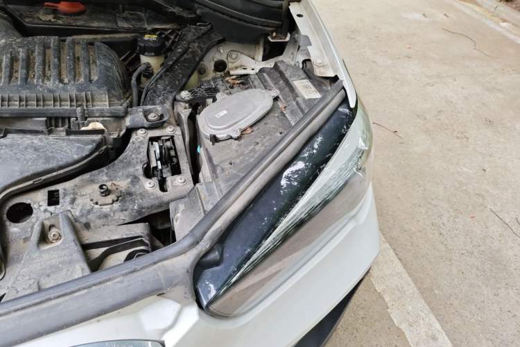 Used BMW X1 2021 sDrive20Li Fashion Model Engine Bay Left