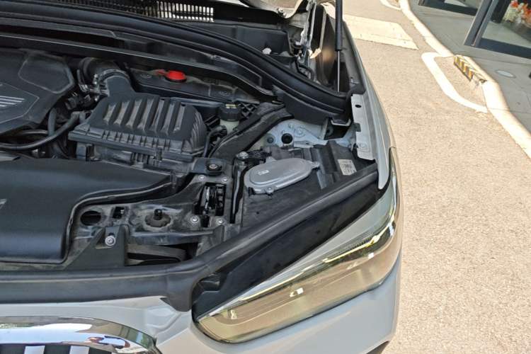 Used BMW X1 2021 Restyled sDrive25Li Leading Edition Engine Bay Left
