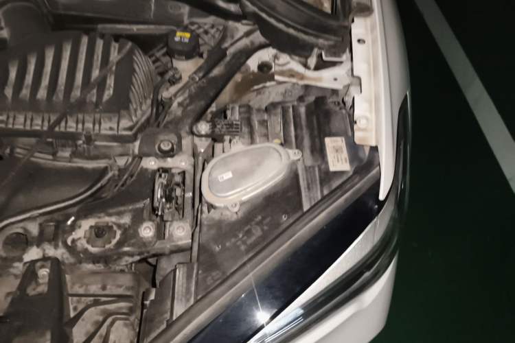 Used BMW X1 2021 Restyled sDrive25Li Leading Edition Engine Bay Left