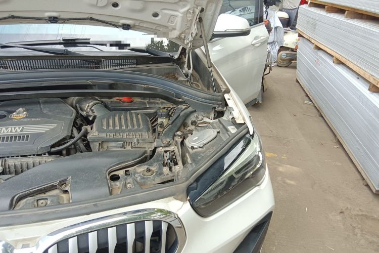 Used BMW X1 2021 sDrive20Li Fashion Model Engine Bay Left