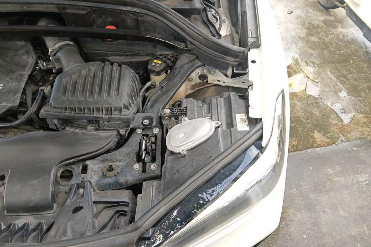 Used BMW X1 2021 sDrive25Li Leading Model Engine Bay Left