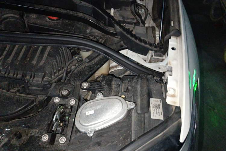 Used BMW X1 2021 sDrive25Li Leading Model Engine Bay Left