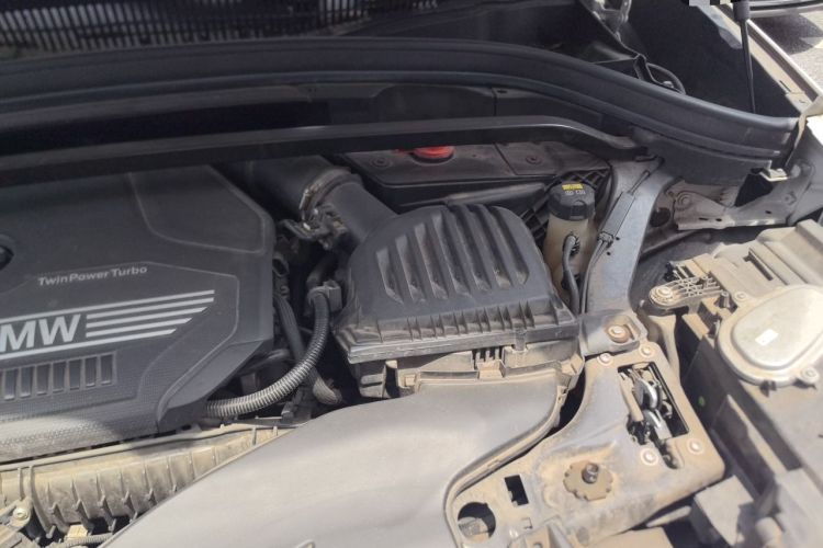 Used BMW X1 2021 sDrive20Li Premium Edition Engine Bay Left