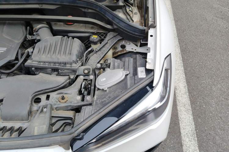 Used BMW X1 2021 sDrive25Li Leading Model Engine Bay Left