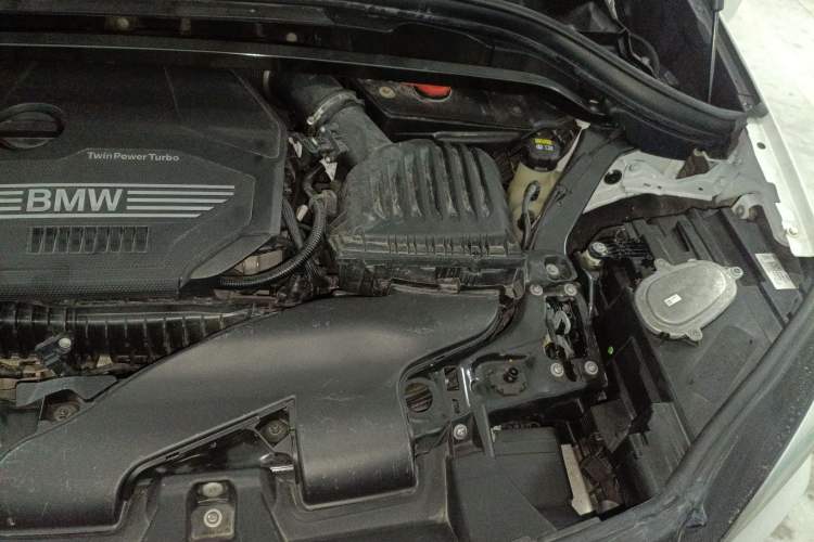 Used BMW X1 2021 sDrive20Li Fashion Model Engine Bay Left