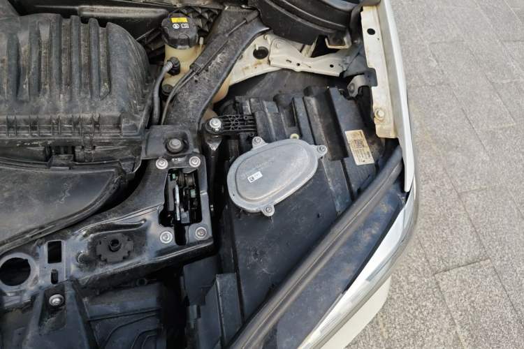 Used BMW X1 2021 xDrive25Li Luxury Model Engine Bay Left