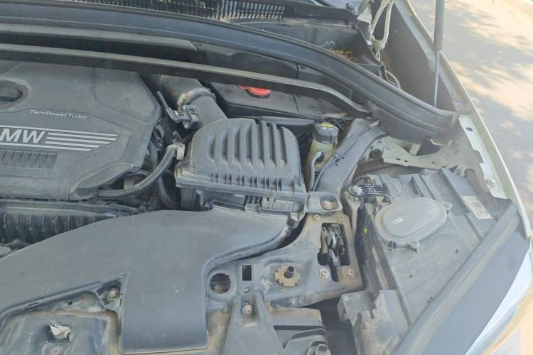Used BMW X1 2021 sDrive20Li Premium Edition Engine Bay Left