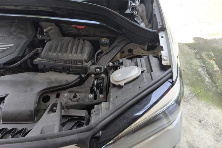 Used BMW X1 2021 sDrive25Li Leading Model Engine Bay Left