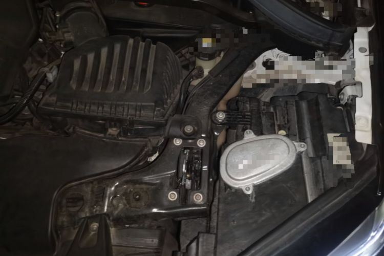 Used BMW X1 2021 Restyled sDrive20Li Premium Edition Engine Bay Left