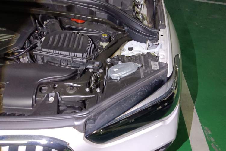 Used BMW X1 2021 Restyled sDrive20Li Fashion Version Engine Bay Left