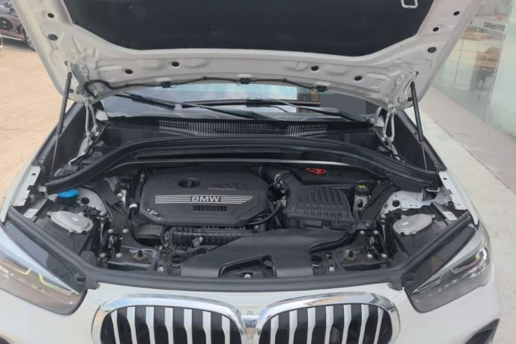 Used BMW X1 2021 sDrive20Li Premium Edition Engine Bay