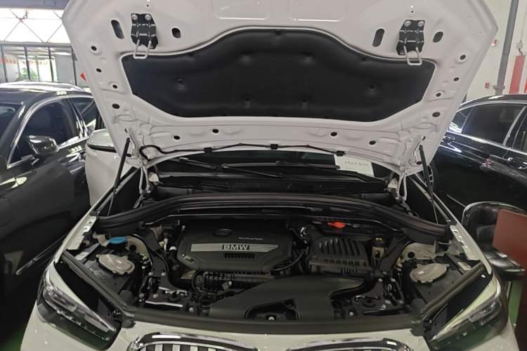 Used BMW X1 2021 sDrive20Li Premium Edition Engine Bay
