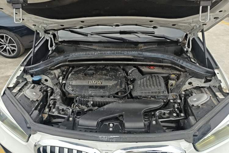 Used BMW X1 2021 sDrive20Li Fashion Model Engine Bay