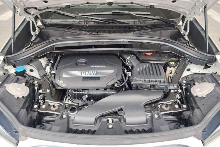 Used BMW X1 2021 sDrive20Li Premium Edition Engine Bay