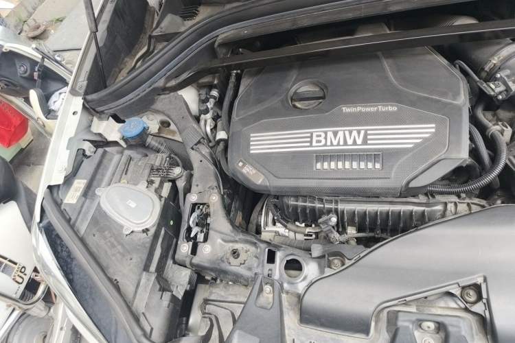Used BMW X1 2021 sDrive20Li Fashion Model Engine Bay Right