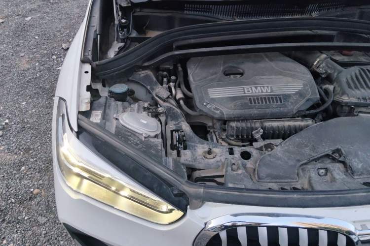 Used BMW X1 2021 Restyled sDrive20Li Premium Edition Engine Bay Right