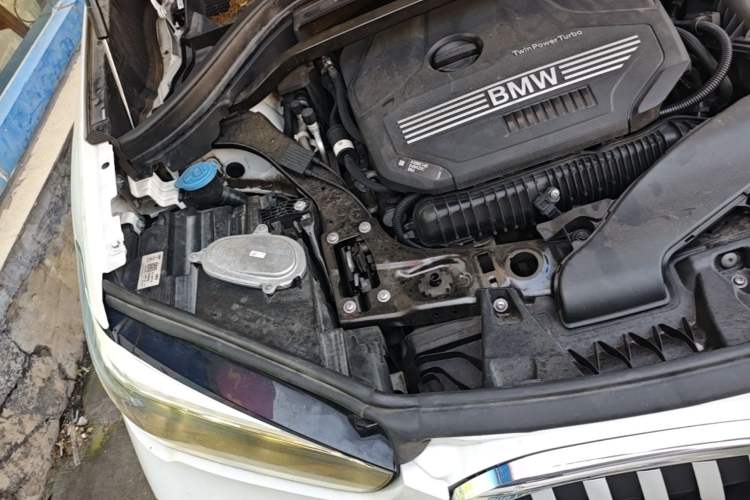 Used BMW X1 2021 sDrive25Li Leading Model Engine Bay Right