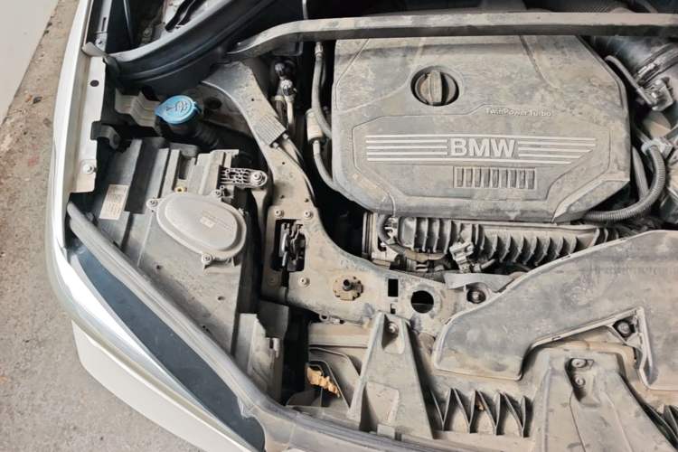 Used BMW X1 2021 sDrive20Li Premium Edition Engine Bay Right