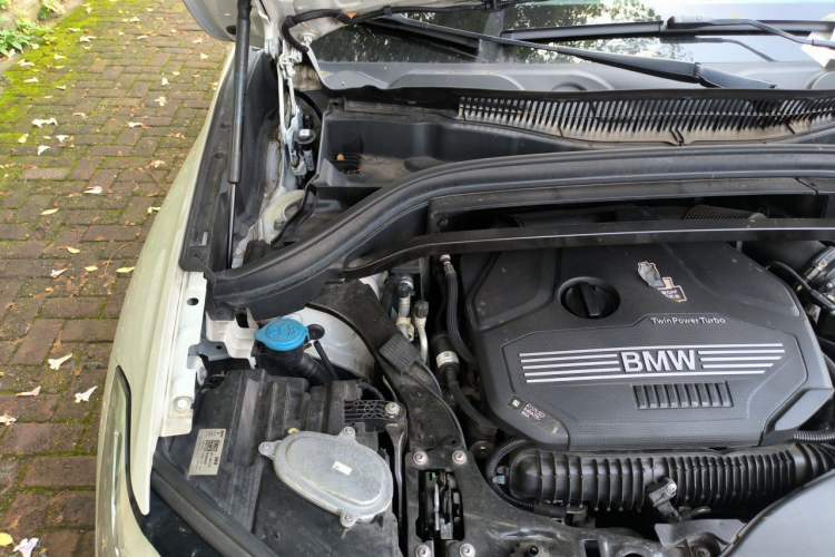 Used BMW X1 2021 sDrive25Li Leading Model Engine Bay Right