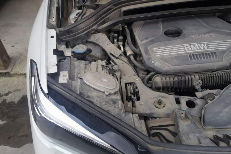 Used BMW X1 2021 Restyled sDrive25Li Leading Edition Engine Bay Right